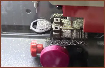 Oregon City OR Locksmith Store Oregon City, OR 503-832-0073 - 11-key-cutting3